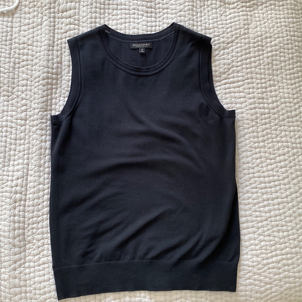 Black banana republic sweater shell